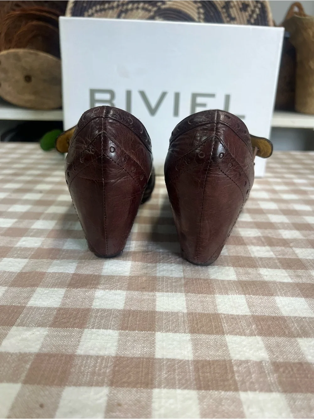 Biviel wingtip MJ wedge shoes brown size 39 -8.5-9 retro style